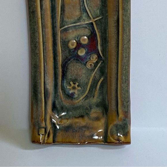 Pottery Spoon Rest Hand Made Glazed Beige red Signed 9” long Kitchen Cooking - Picture 2 of 16